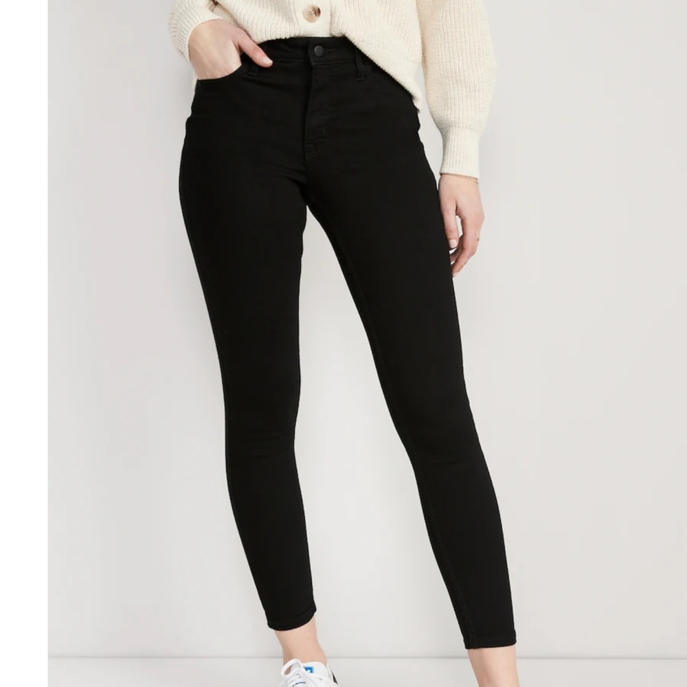 Black Rockstar high rise skinny jeans